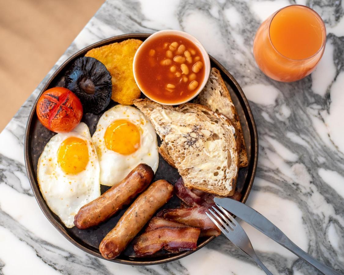 Sanderson Londra Esterno foto English breakfast