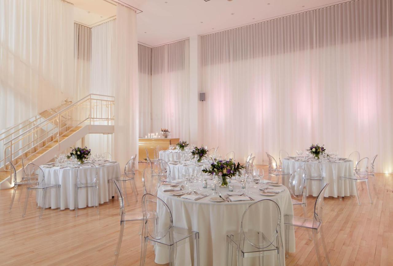 Sanderson Londra Esterno foto The interior of the ballroom