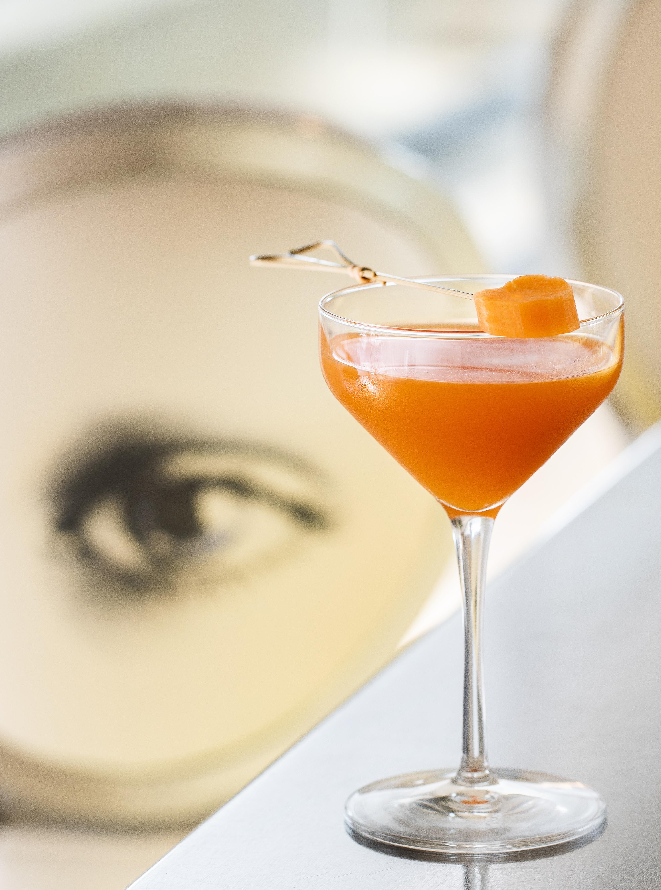 Sanderson Londra Esterno foto A pumpkin spice martini
