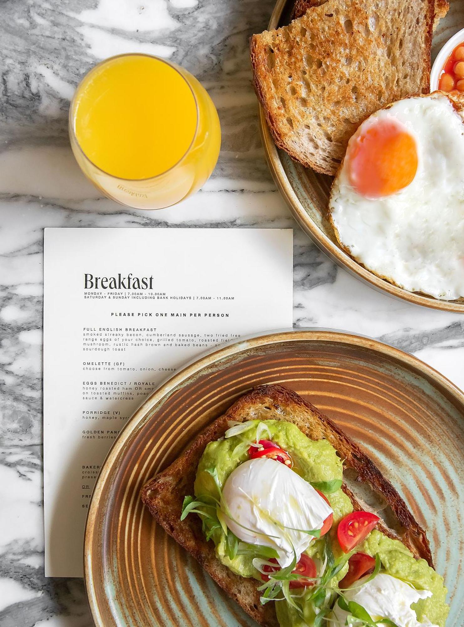 Sanderson Londra Esterno foto Avocado on toast
